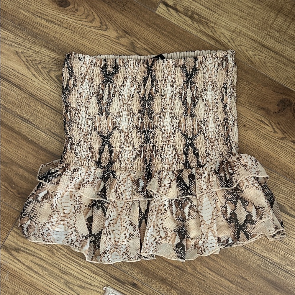 Lulu's Beige Ruched Skirt